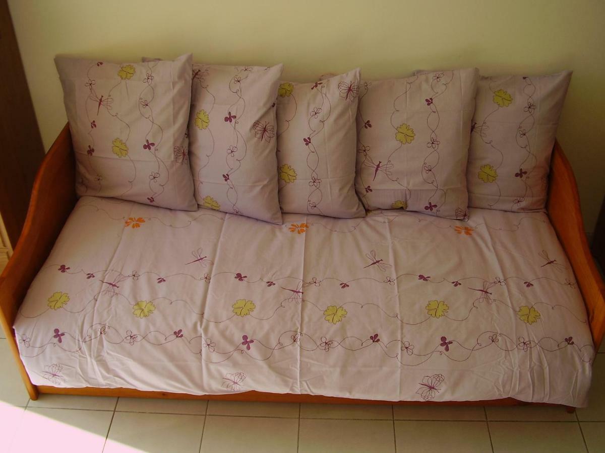 La Petite Maison Villa Clavy-Warby Esterno foto